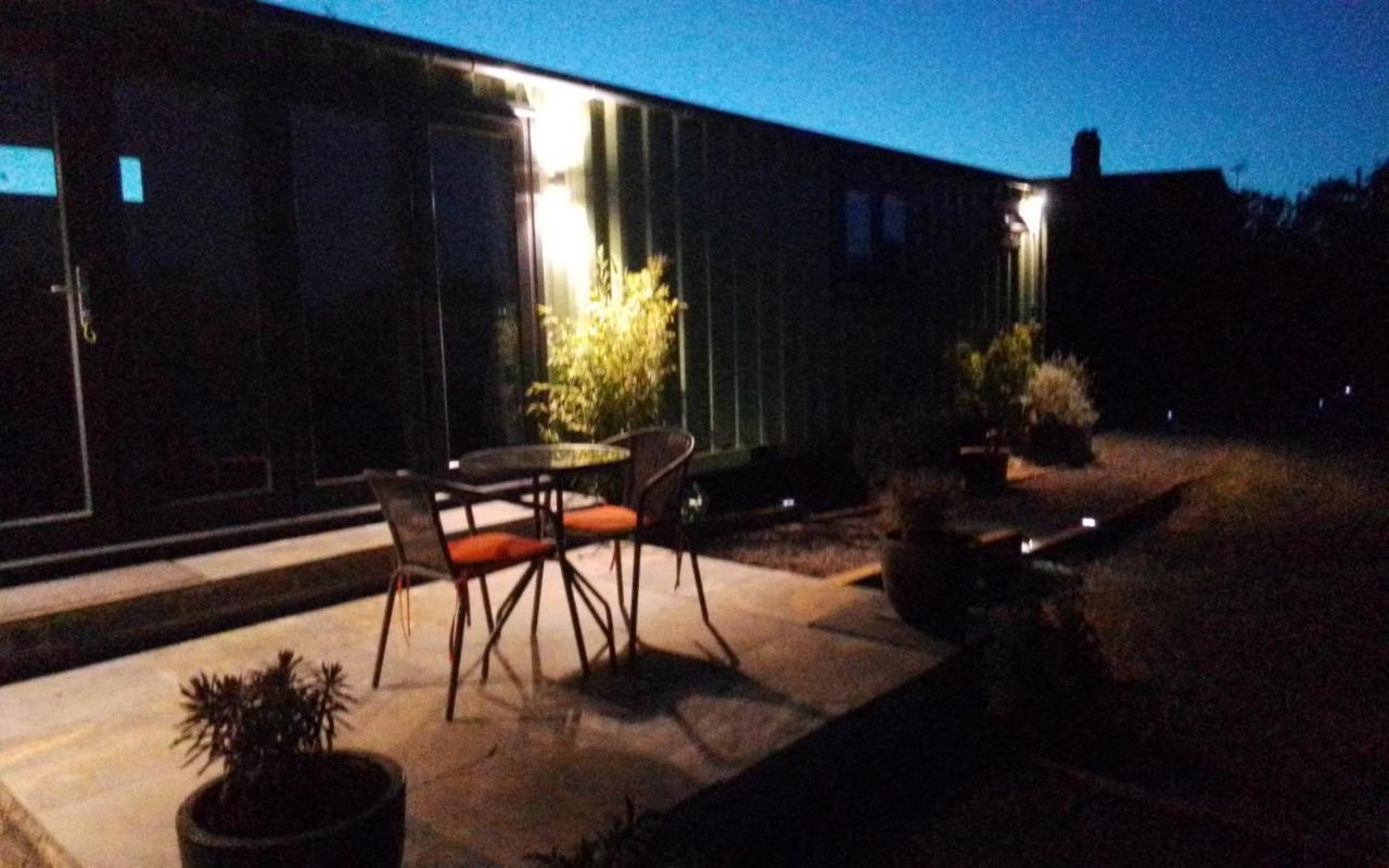 Sweet Pea Cabin Badsey Εξωτερικό φωτογραφία