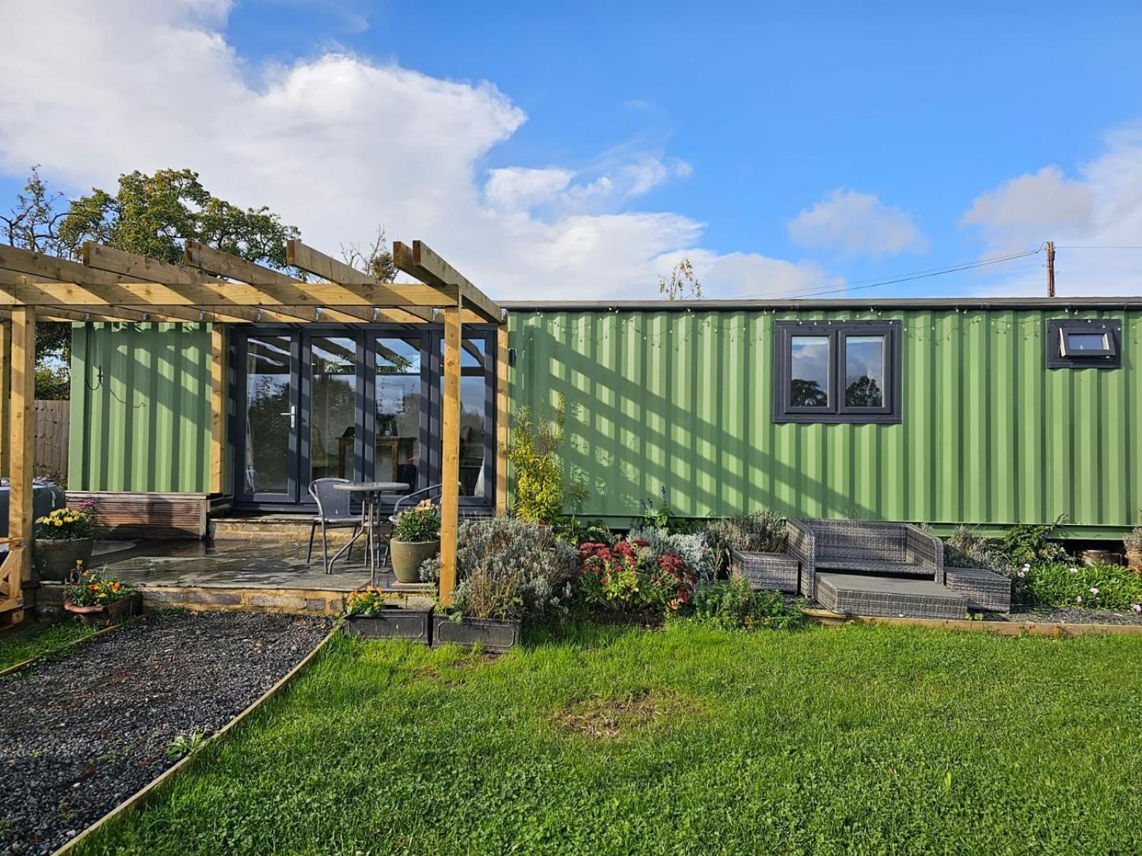 Sweet Pea Cabin Badsey Εξωτερικό φωτογραφία